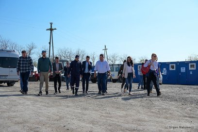 Concordia Sozialprojekte - Flüchtlingskoordinator Michael Takacs mit Ulla Konrad in Moldau (c) Jürgen Makowecz