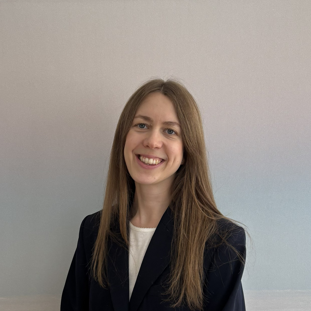 Laura Becker Portrait