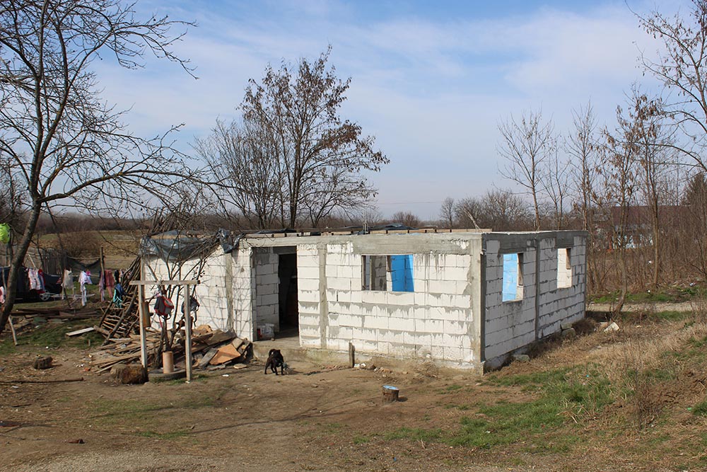 Das halbfertige Haus von Adinas Familie in Rumänien